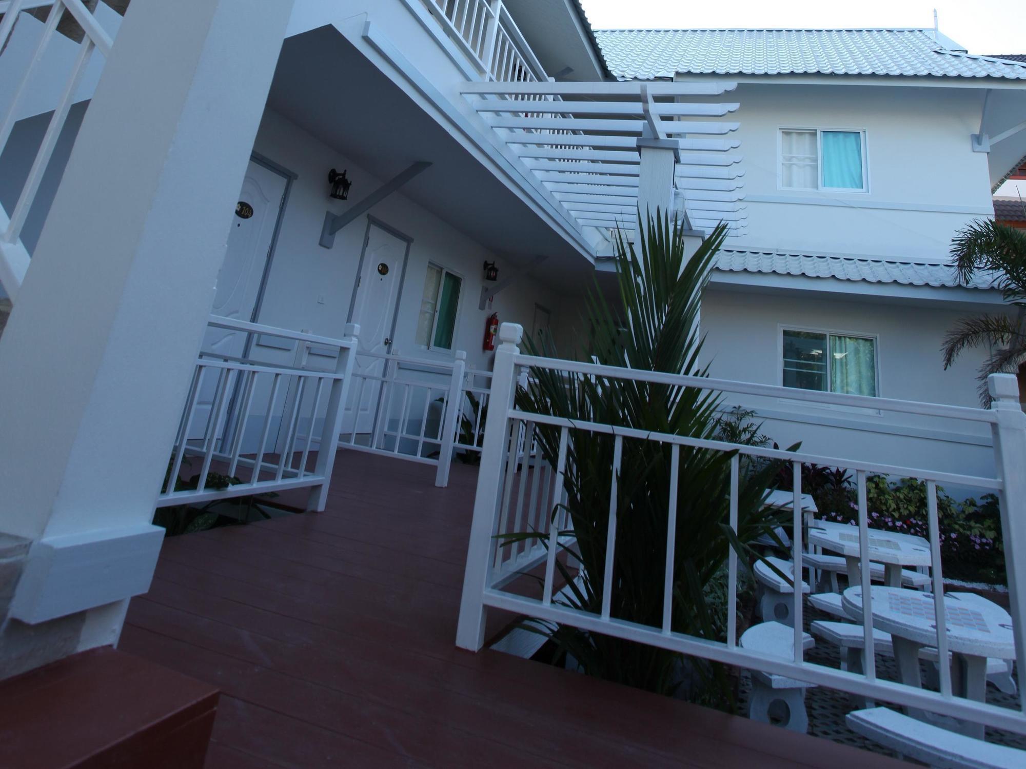 Hotel Rinlada House Chiang Rai Esterno foto